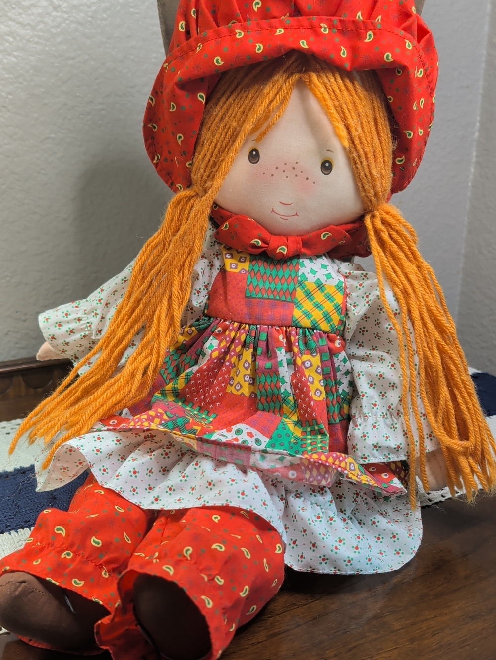 Vintage 1988 AmToy Holly Hobbie Red Patchwork 20" Doll Soft